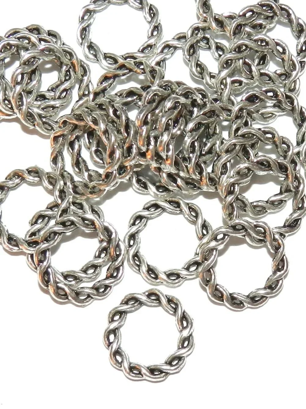 M7136 Antiqued Silver 15mm Twisted 2-Strand Round Jump Ring Style Link 20pc